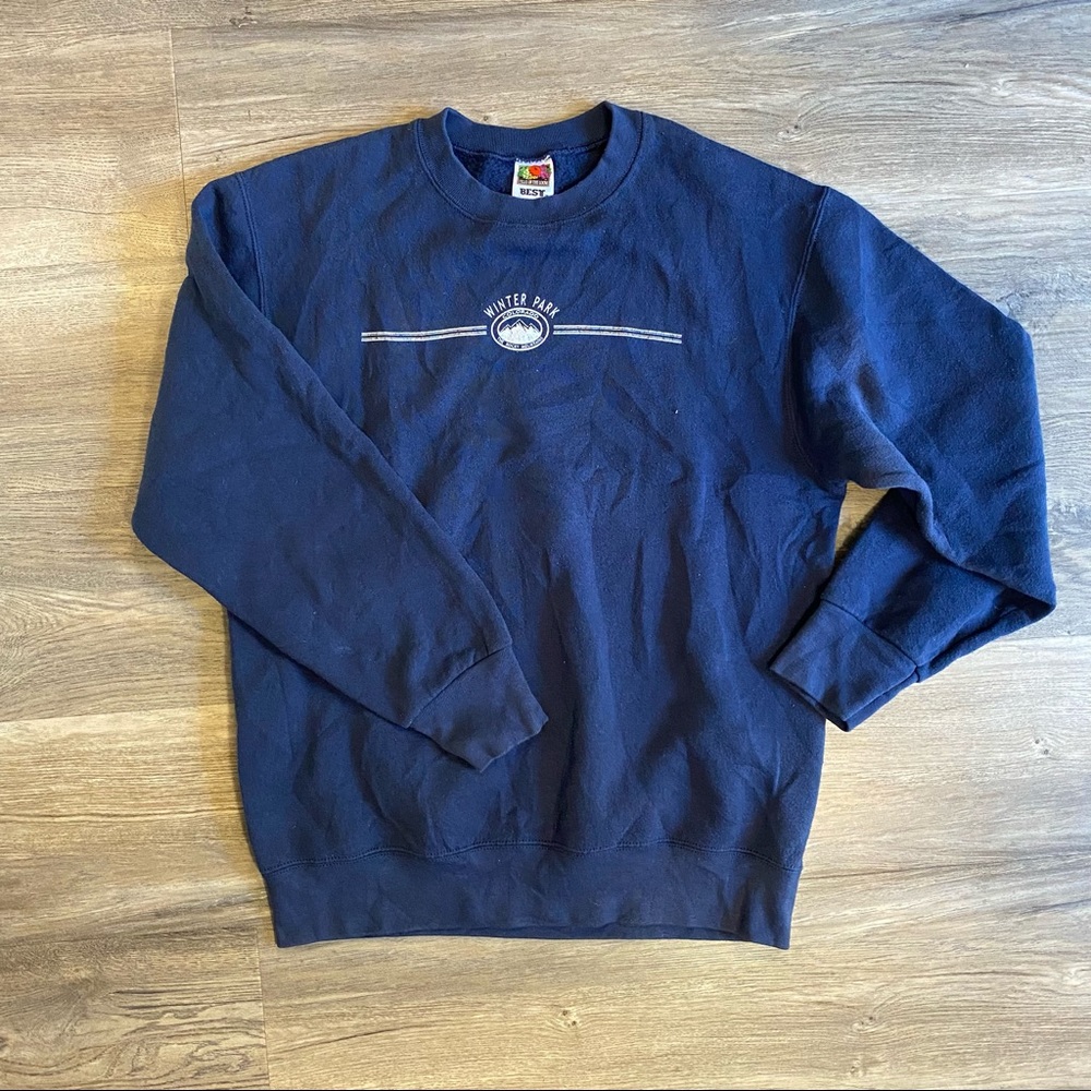 2000’s Colorado “Winter Park” the Rocky Mountains crewneck.